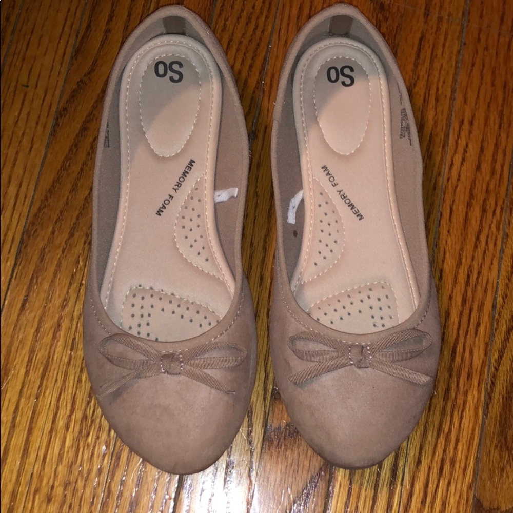 Taupe Flats